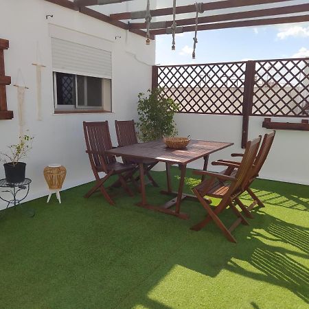 דירות צ'יקלנה דה לה פרונטרה Atico Con Terraza Chill Out En Chiclana מראה חיצוני תמונה